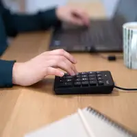 Trust 22221 teclado numérico Portátil/PC USB Negro