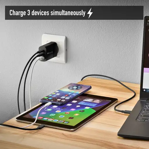 Cargador GAN de pared ultrarápido de 65W con 3 puertos: 2 USB-C 1 USB-A,  NGS