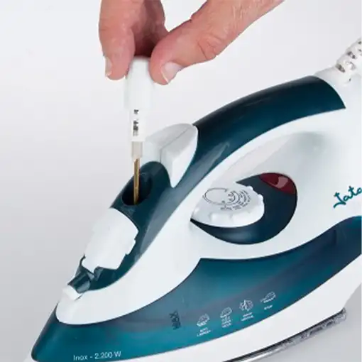 Plancha de vapor JATA PL120 con suela de acero inoxidable. Vapor vertical. 2200 W
