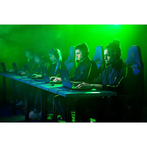 Razer Blackshark V2 Pro Auriculares Inalámbrico Diadema Juego Bluetooth Negro
