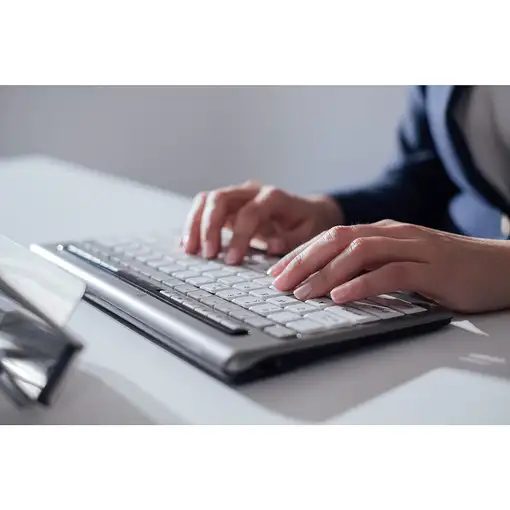 BakkerElkhuizen S-board 840 teclado Oficina USB QWERTY Inglés de EE. UU. Gris clar