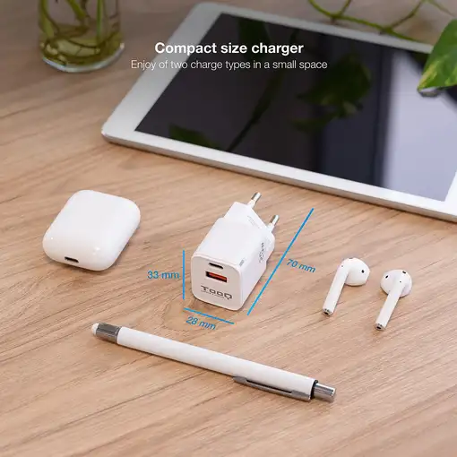 TooQ Cargador de Pared USB-C/PD + USB-A/QC 20W, Blanco
