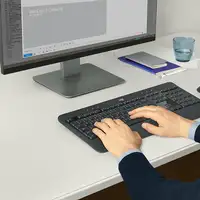 Logitech 920-008685 teclado Ratón incluido Universal USB QWERTY Internacional de E