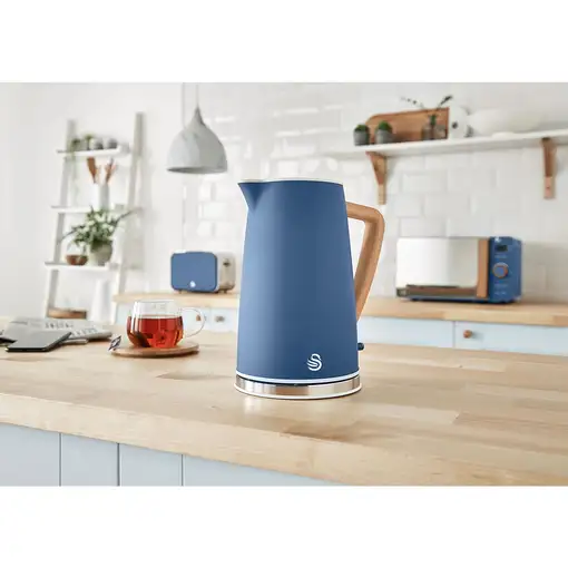 Nordic Hervidor Agua Eléctrico Ultra Rápido, 1,7 L, sin BPA, SK14610BLUNEU SWAN